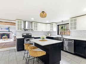 757 West St, Duxbury MA 02332