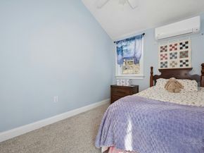 171 Whitins Rd, Sutton MA 01590