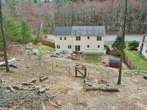 171 Whitins Rd, Sutton MA 01590