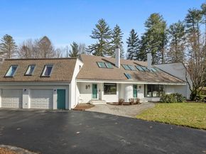 40 Lincoln Cir E, Andover MA 01810