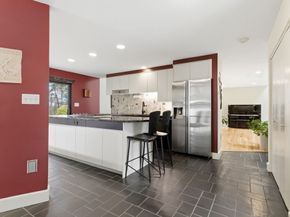 40 Lincoln Cir E, Andover MA 01810