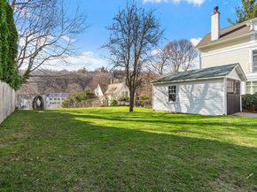 62 Thomas St, Belmont MA 02478