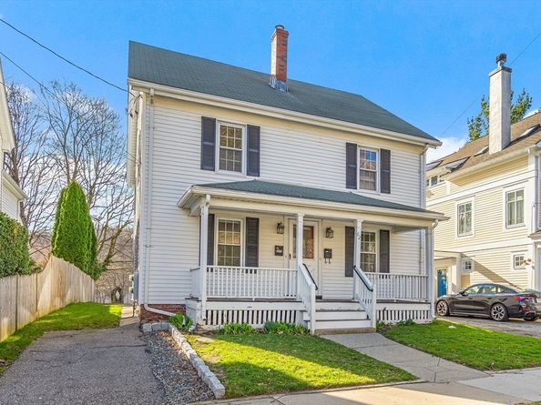 62 Thomas St, Belmont MA 02478