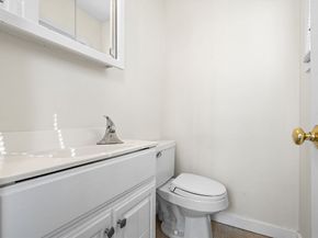 62 Thomas St, Belmont MA 02478
