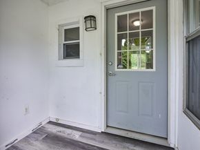 37 Wells St 37, Oxford MA 01542