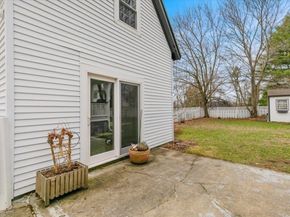 18 Sherman Pl, Woburn MA 01801