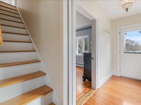 18 Sherman Pl, Woburn MA 01801