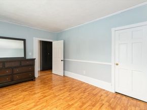 18 Sherman Pl, Woburn MA 01801