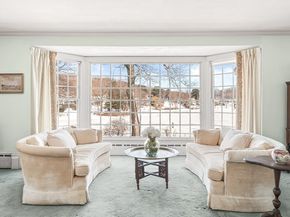 10 Dartmouth Street, Winchester MA 01890