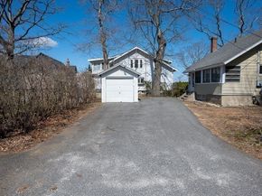 2 A Nonquit Street A, Worcester MA 01604