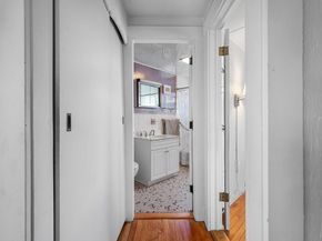 2 A Nonquit Street A, Worcester MA 01604