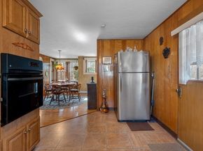 2 A Nonquit Street A, Worcester MA 01604