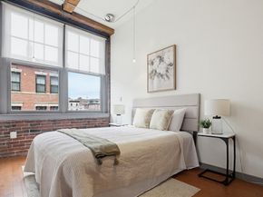 26 Stillman St 32, Boston MA 02113