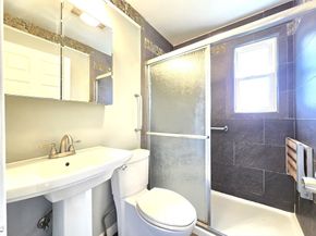 595 South St, Holbrook MA 02343