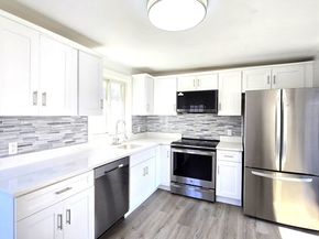 595 South St, Holbrook MA 02343