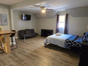40 Hollywood St, Worcester MA 01610
