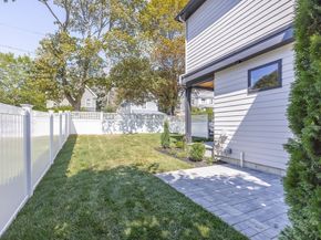 10 Pennsylvania Ave 1, Newton MA 02461