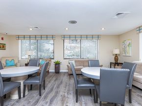 1008 Paradise Road 3N, Swampscott MA 01907