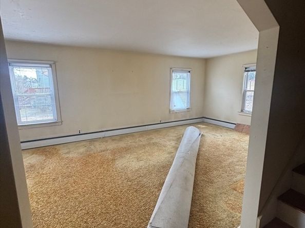 25 Shannon St, Worcester MA 01604
