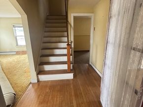 25 Shannon St, Worcester MA 01604