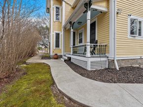 78 Main Street, Upton MA 01568