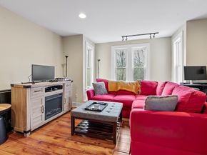 78 Main Street, Upton MA 01568