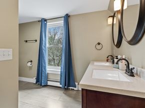 78 Main Street, Upton MA 01568