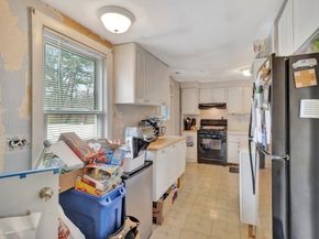 69 Appleton St, Saugus MA 01906