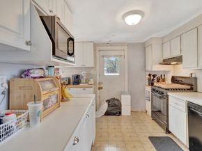 69 Appleton St, Saugus MA 01906