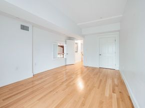 52 Sanborn 7, Reading MA 01867