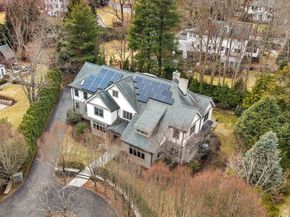 23 Inverness Rd, Wellesley MA 02481