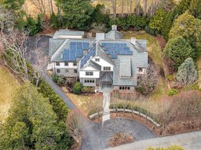 23 Inverness Rd, Wellesley MA 02481