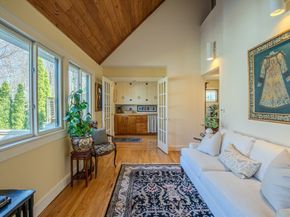 438 Merrimac St., Newburyport MA 01950
