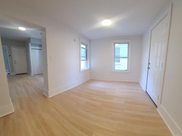 148 Florence St, Everett MA 02149