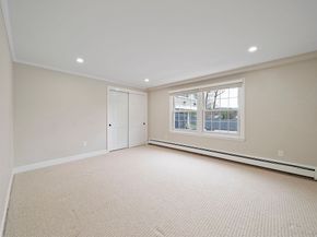 49 Algonquin Rd, Canton MA 02021
