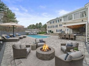 49 Algonquin Rd, Canton MA 02021
