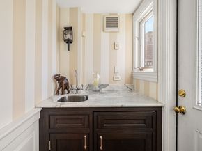 36 Commonwealth Avenue PH, Boston MA 02116