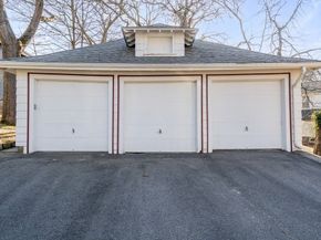 18 Fairfax Rd, Milton MA 02186