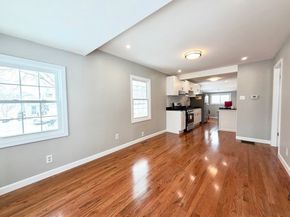 2 Salisbury St, Shrewsbury MA 01545