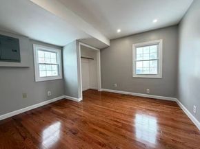 2 Salisbury St, Shrewsbury MA 01545