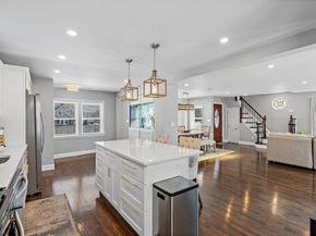 463 Pleasant St, Bridgewater MA 02333