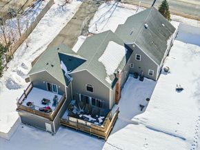 463 Pleasant St, Bridgewater MA 02333