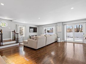 463 Pleasant St, Bridgewater MA 02333