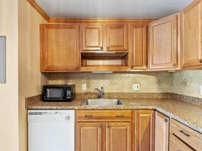 176 Maple Ave 138, Rutland MA 01543