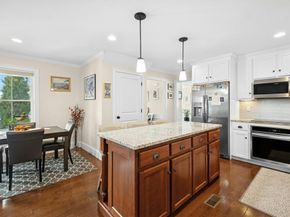 80 Pleasant Street 80, Medfield MA 02052