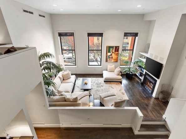 201 Newbury Street 202, Boston MA 02116