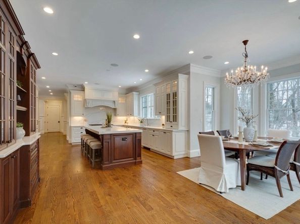 99 Old Colony Road, Wellesley MA 02481