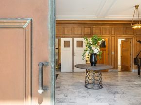 653 Dolores Street, San Francisco CA 94110