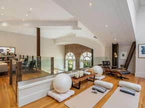 653 Dolores Street, San Francisco CA 94110