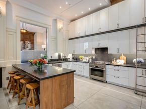 653 Dolores Street, San Francisco CA 94110